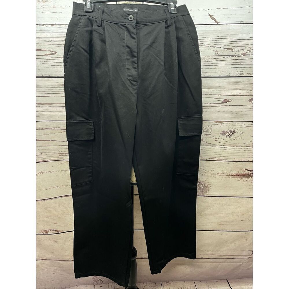 Hunter & Crown‎ Black Wide Leg Cargo Pants Women's Size Large Pleated Front